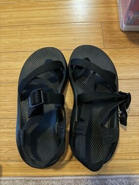 Black Chacos